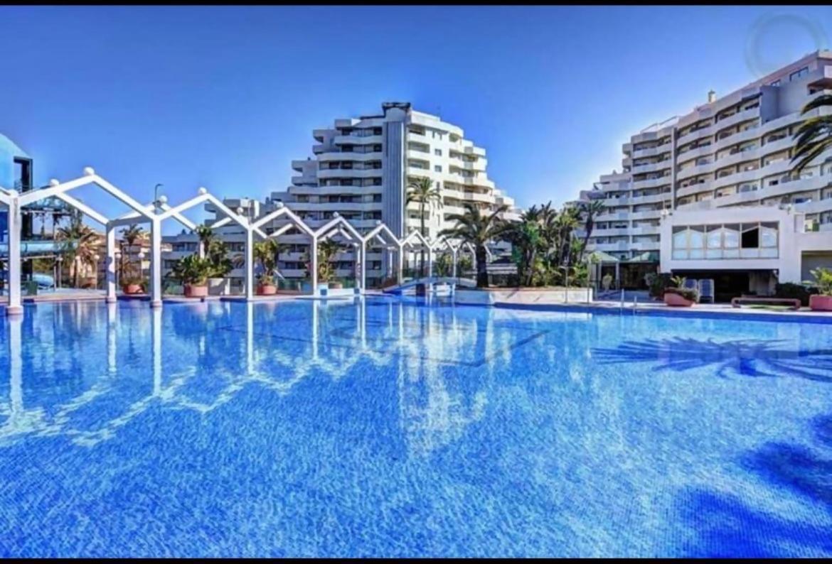 Antony Studio Benalmádena Buitenkant foto